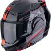 A_scorpionEXOTECHEVO_TRAVELLER_BlaRed_getstung_ml